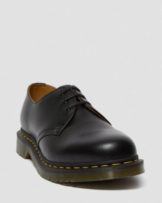 26 Inch Waxed Flat Shoe Laces (3 Eye)