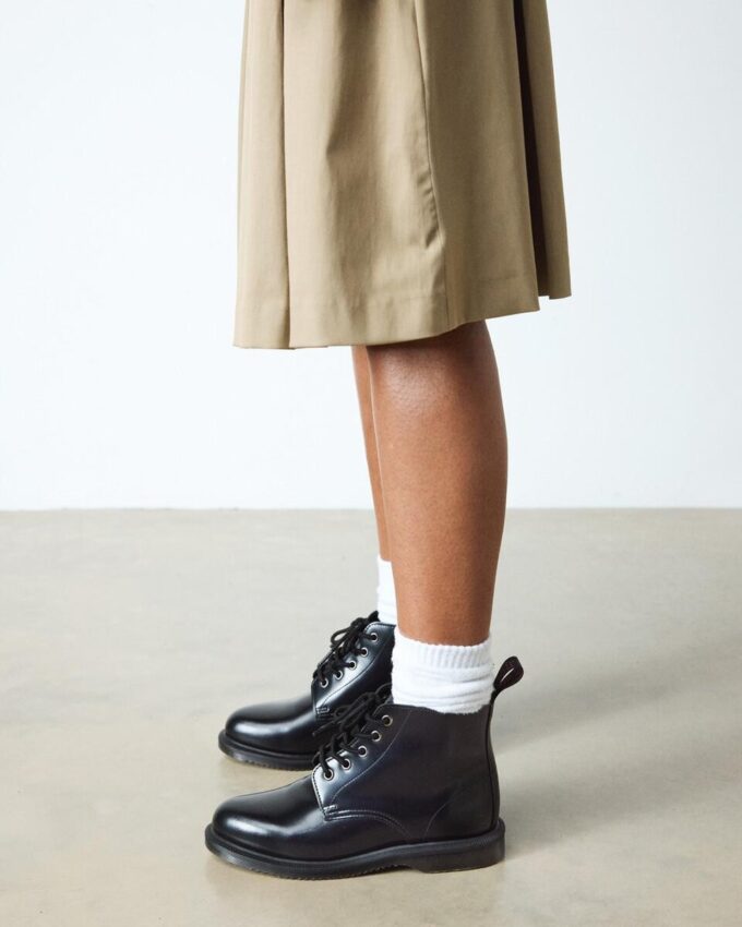 EMMELINE Smooth Lace Up Boots