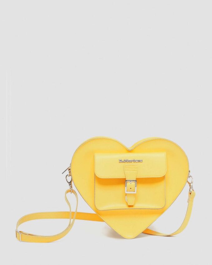Heart Shaped Hardware Kiev Leather Bag Heart Shaped Hardware Kiev Leather Bag