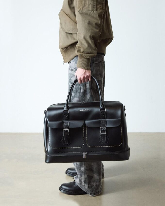 Smooth Leather Weekender Bag Smooth Leather Weekender Bag