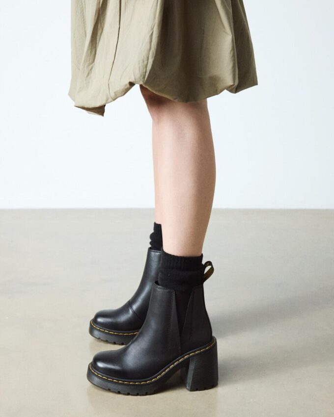 SPENCE Leather Flared Heel Chelsea Boots SPENCE Leather Flared Heel Chelsea Boots